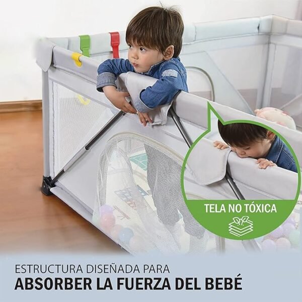 Corral para bebé para interiores y exteriores con pelotas de plástico